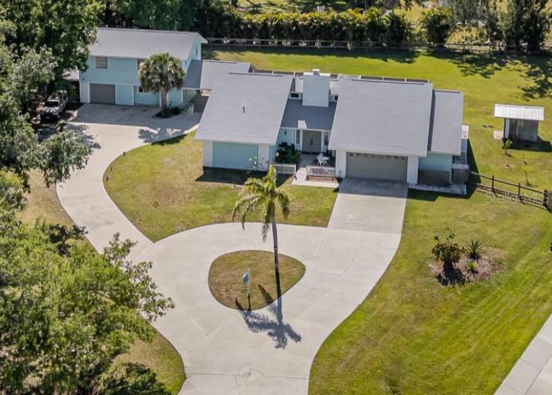 1305 Greenfield Circle, Venice, FL 34292 Photo