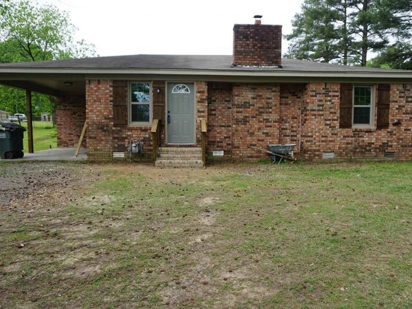 300 Clark ST, Bald Knob, AR 72010
