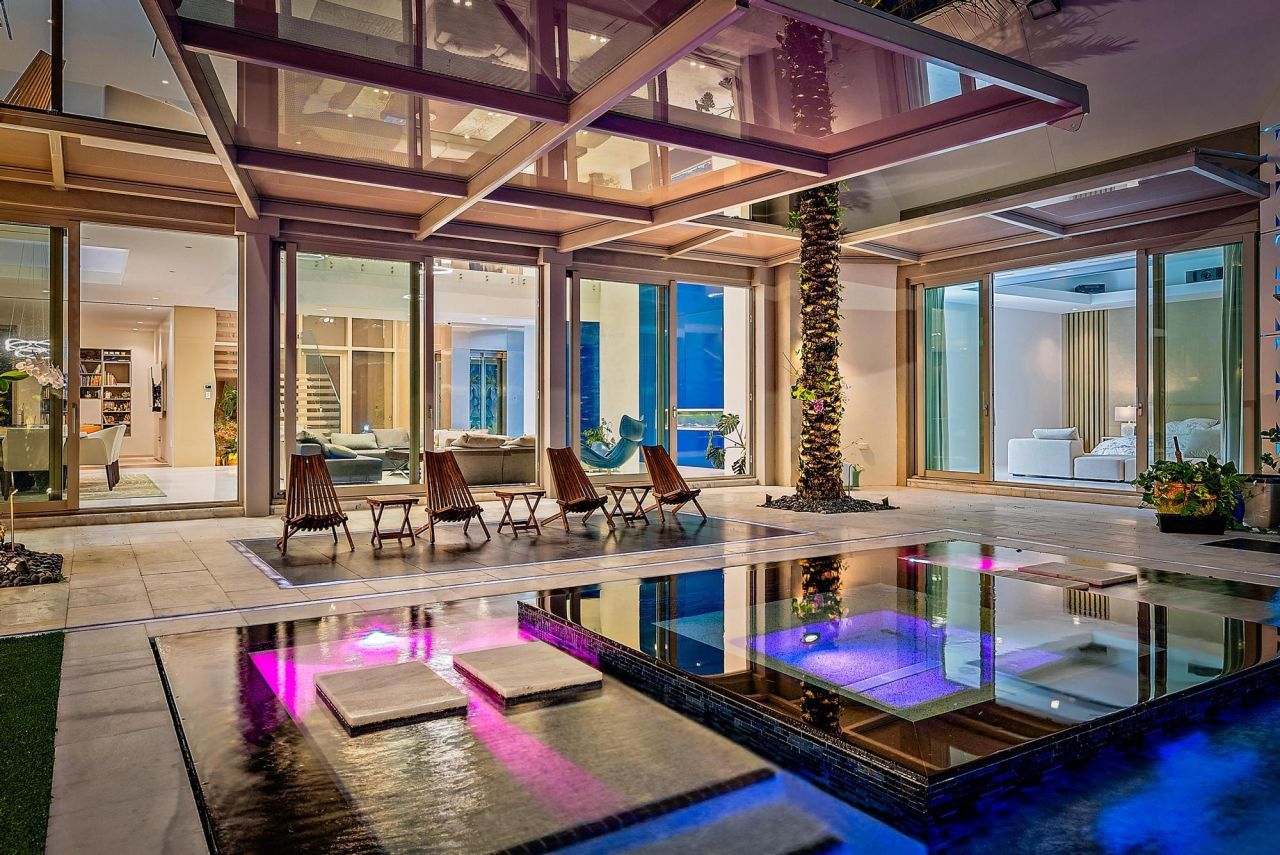 8119 Man O War Road, Palm Beach Gardens, FL 33418 Photo