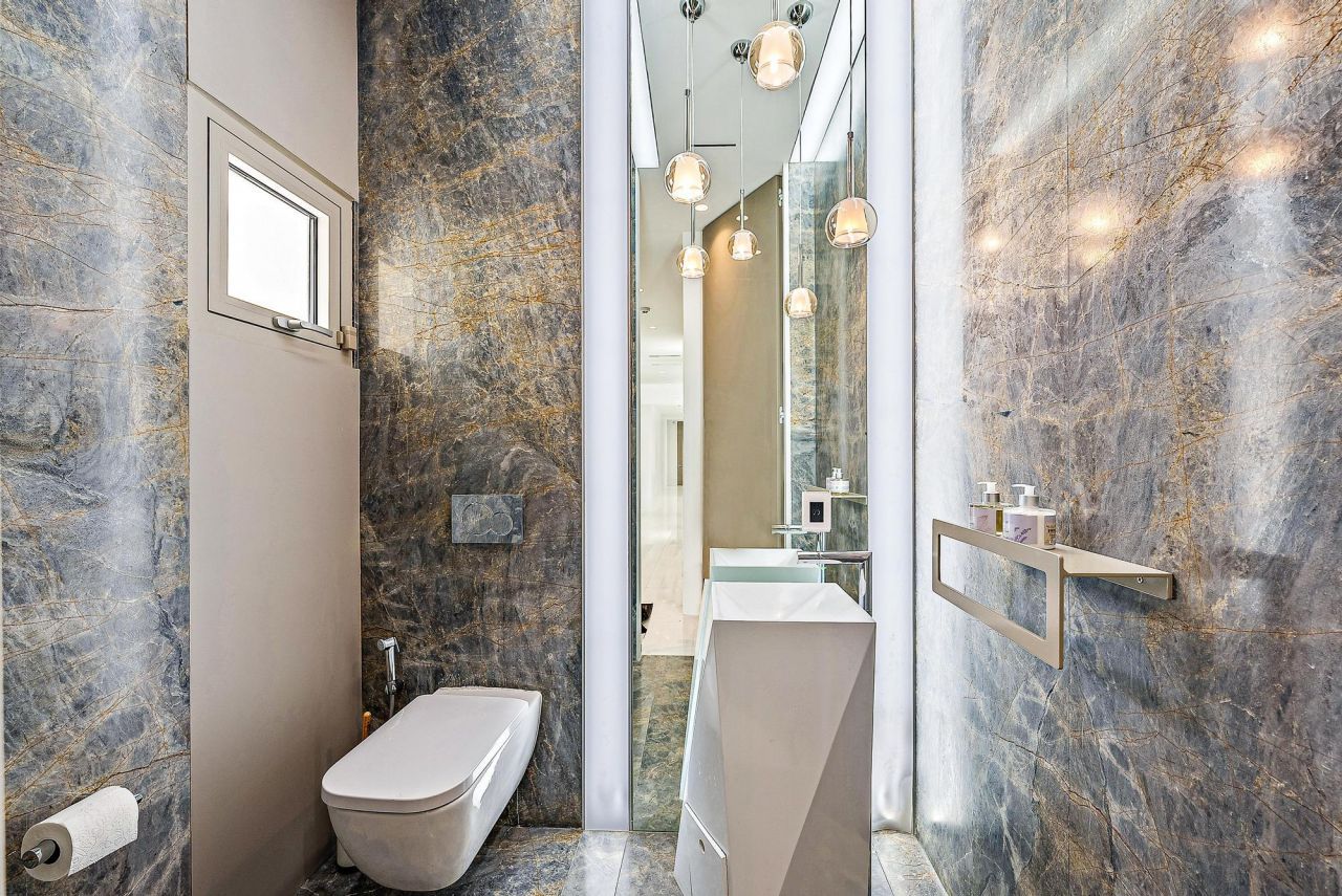 8119 Man O War Road, Palm Beach Gardens, FL 33418 Photo