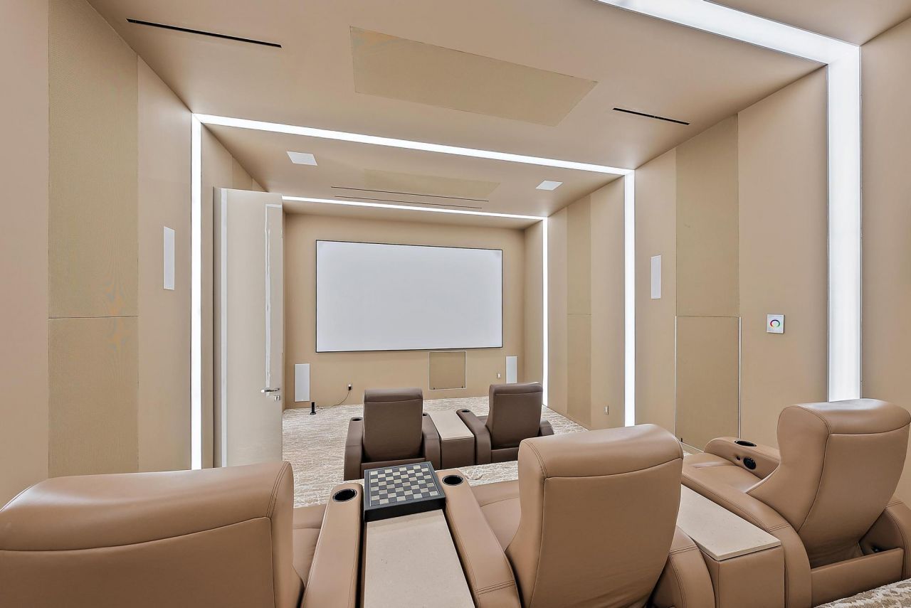 8119 Man O War Road, Palm Beach Gardens, FL 33418 Photo