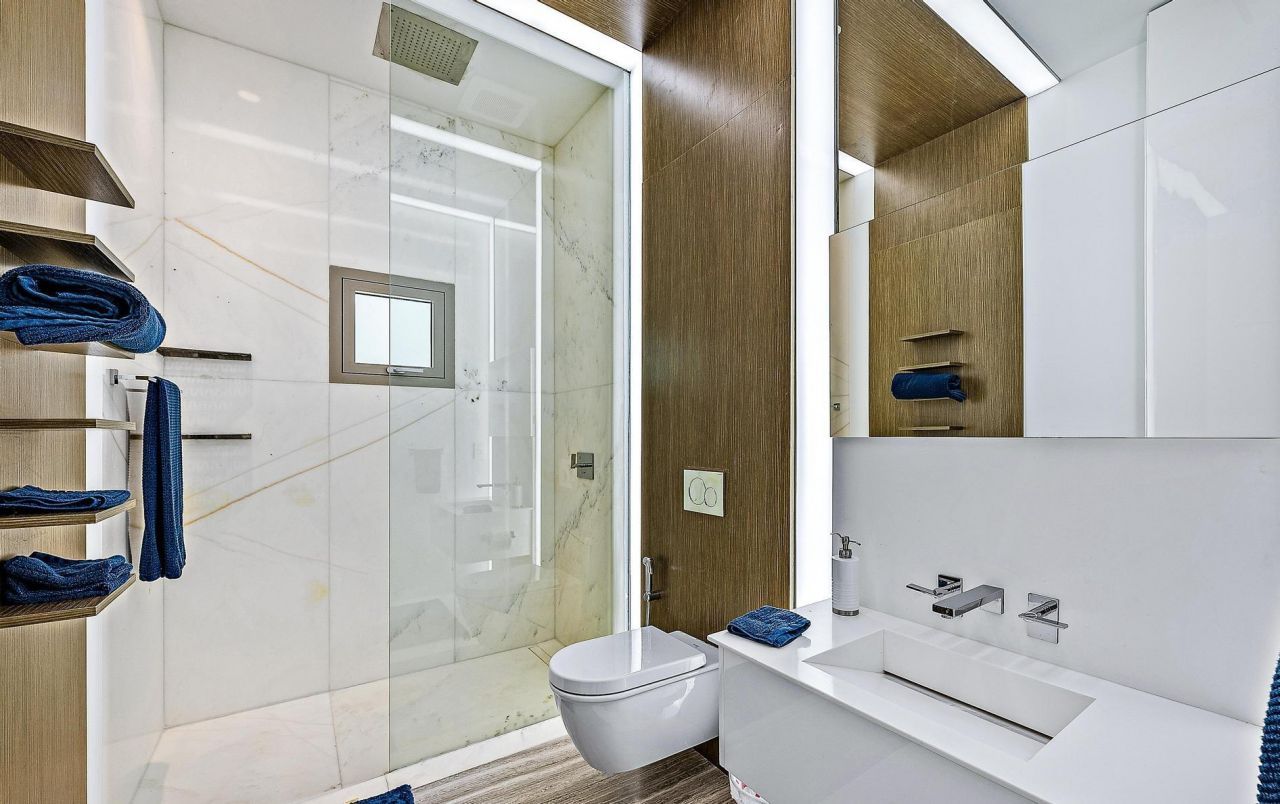 8119 Man O War Road, Palm Beach Gardens, FL 33418 Photo