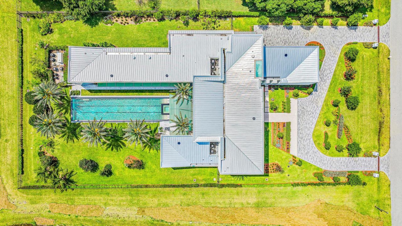 8119 Man O War Road, Palm Beach Gardens, FL 33418 Photo