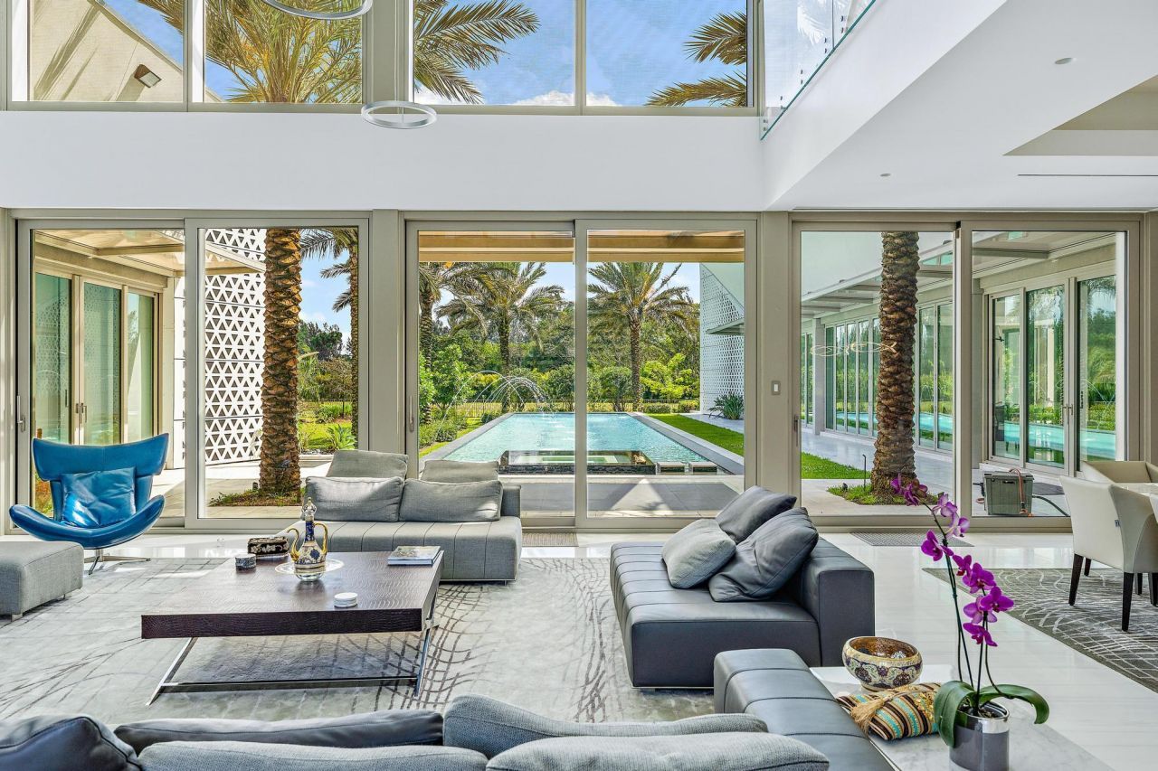 8119 Man O War Road, Palm Beach Gardens, FL 33418 Photo