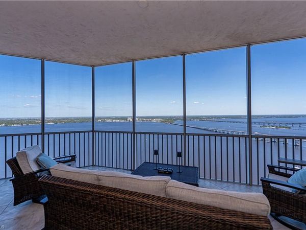 2104 W 1st ST, Unit 3103, FORT MYERS, FL 33901