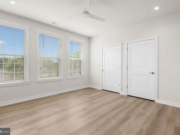 26 S YORK ROAD, Unit 210, HATBORO, PA 19040