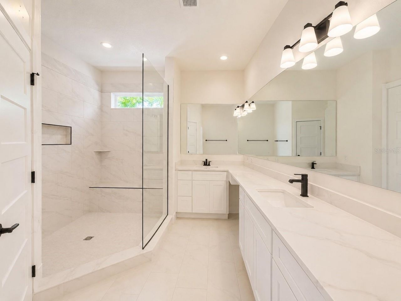 490 Riverwoods Trail, Chuluota, FL 32766 Photo