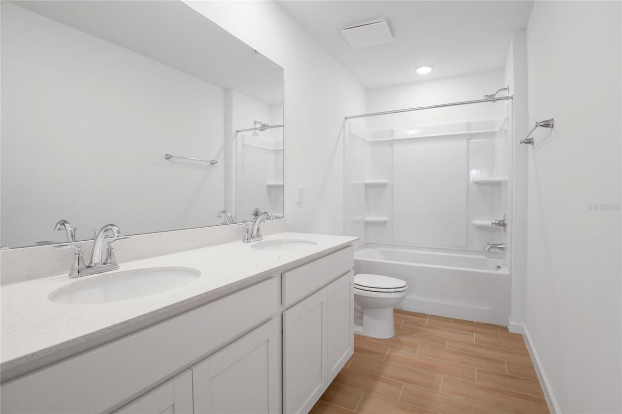 816 Lake Dell Road, Dundee, FL 33838 Photo