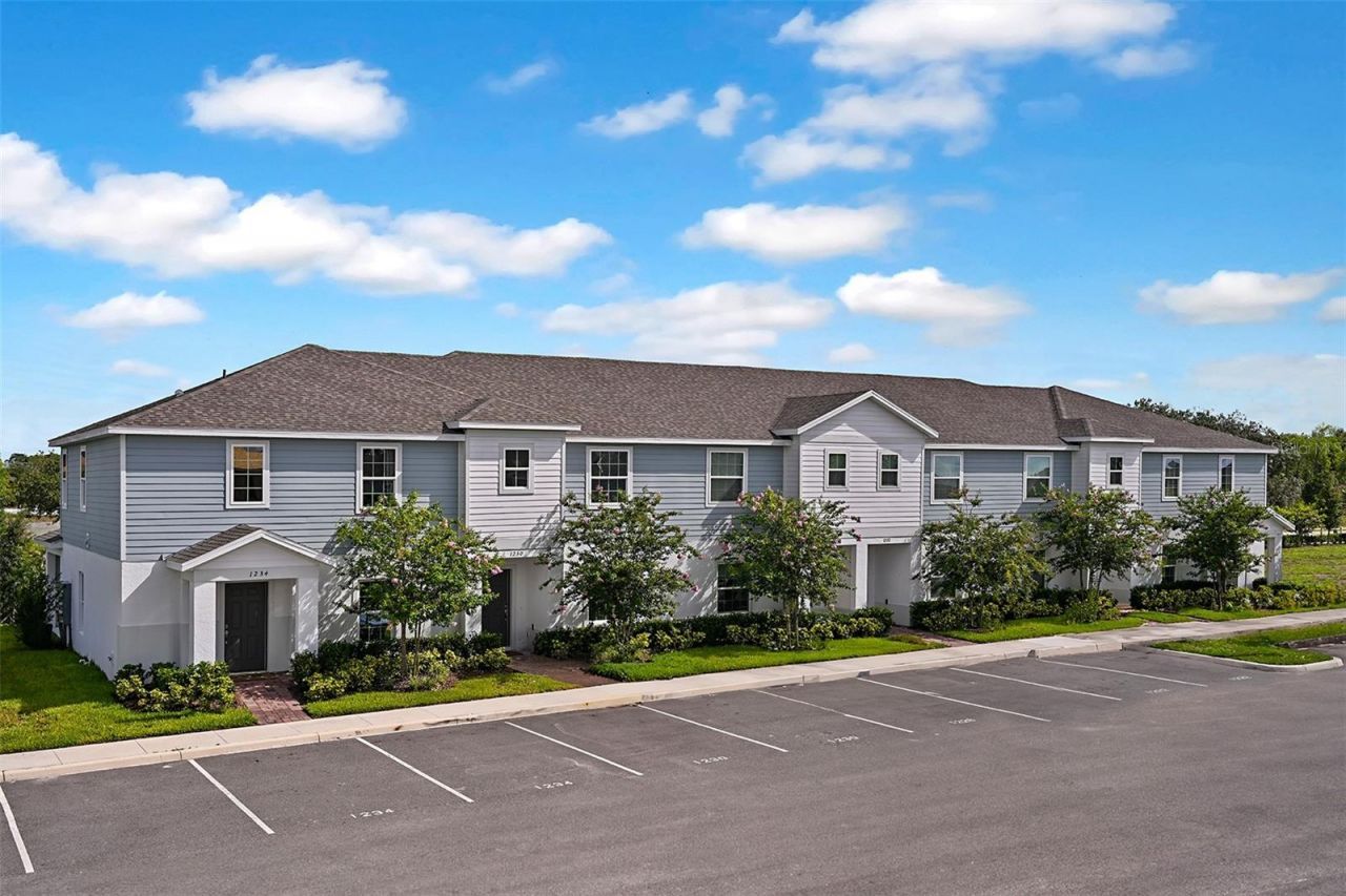 1230 Sand Torch Circle, Davenport, FL 33837 Main Photo