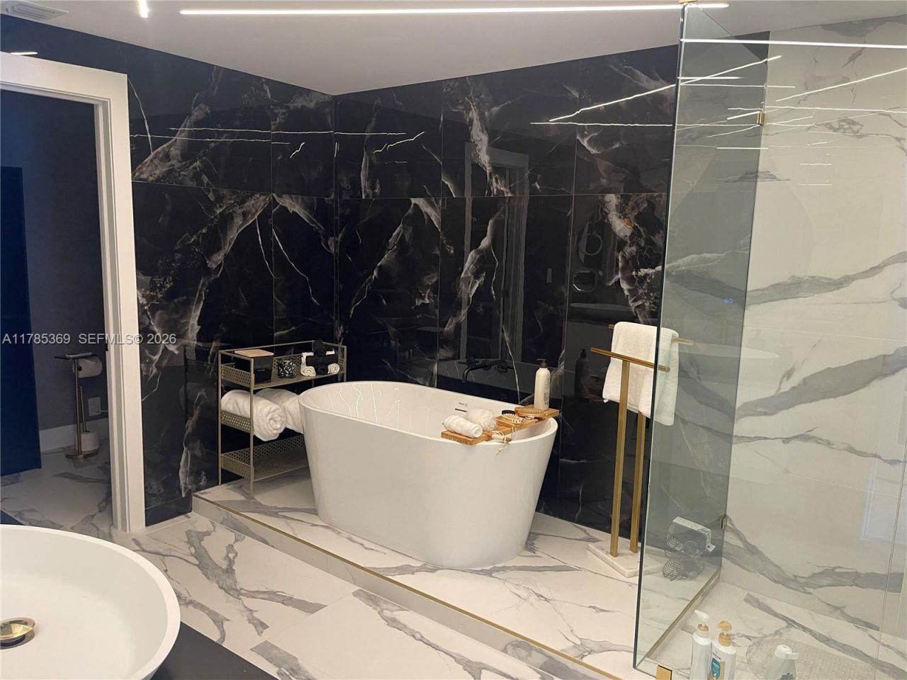 3101 S Ocean Dr, Unit 1707, Hollywood, FL 33019 Photo