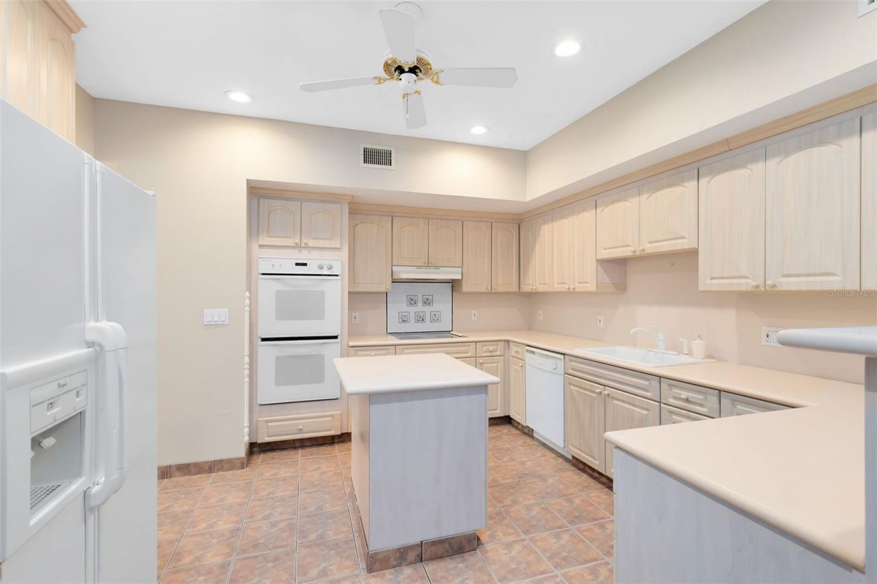 910 Cypress Avenue, Saint Cloud, FL 34769 Photo