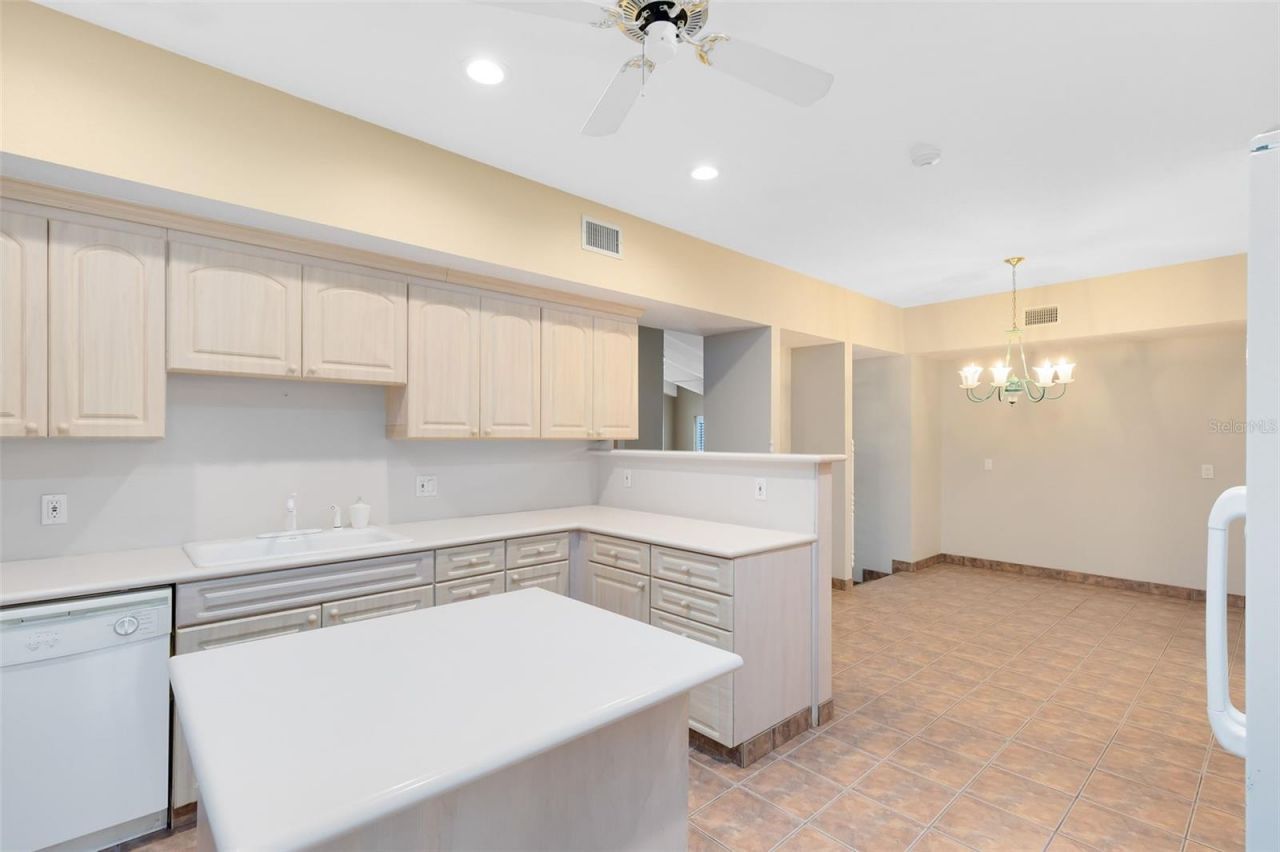 910 Cypress Avenue, Saint Cloud, FL 34769 Photo