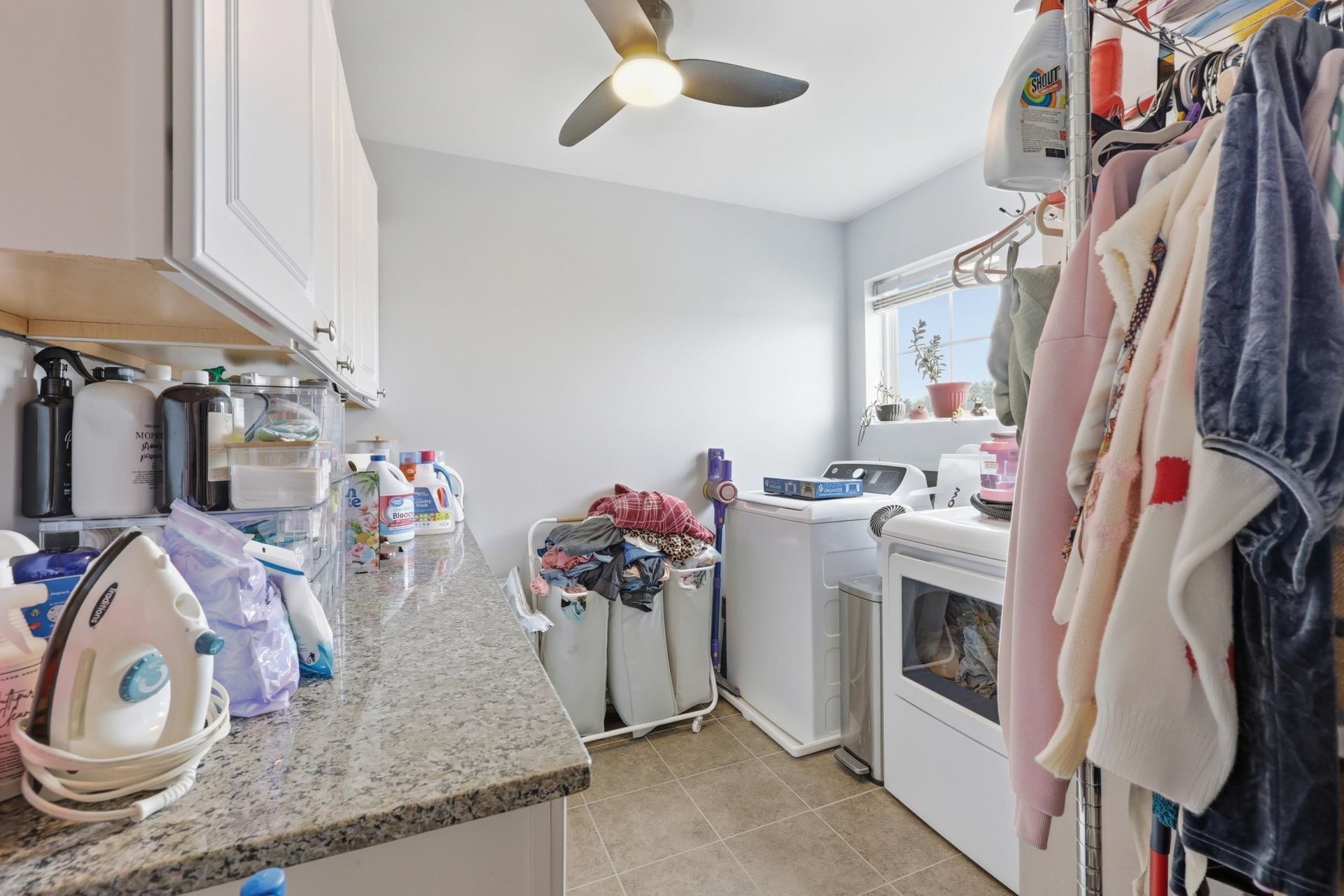 1093 Balmore Dr. Photo 16