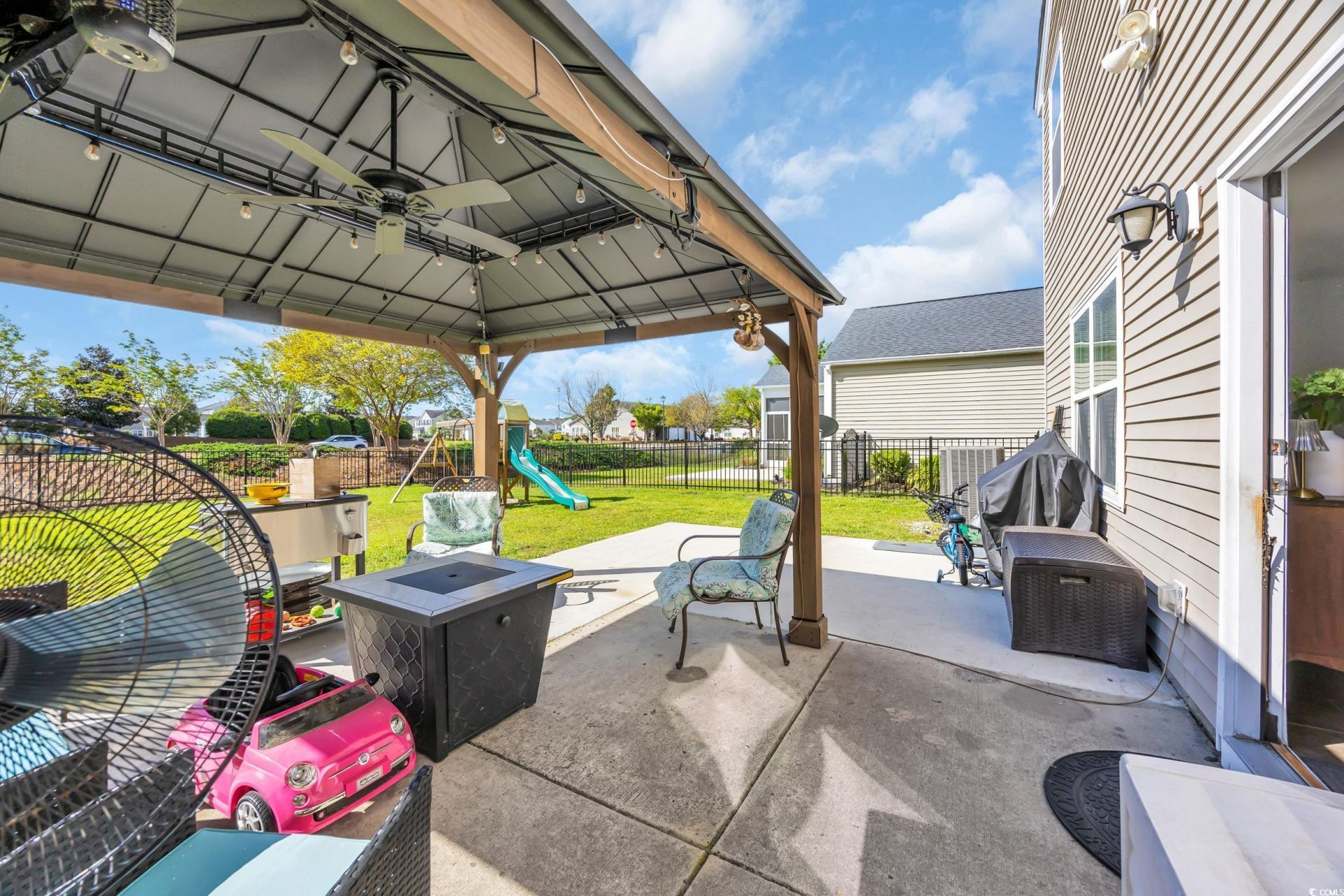 1093 Balmore Dr. Photo 24