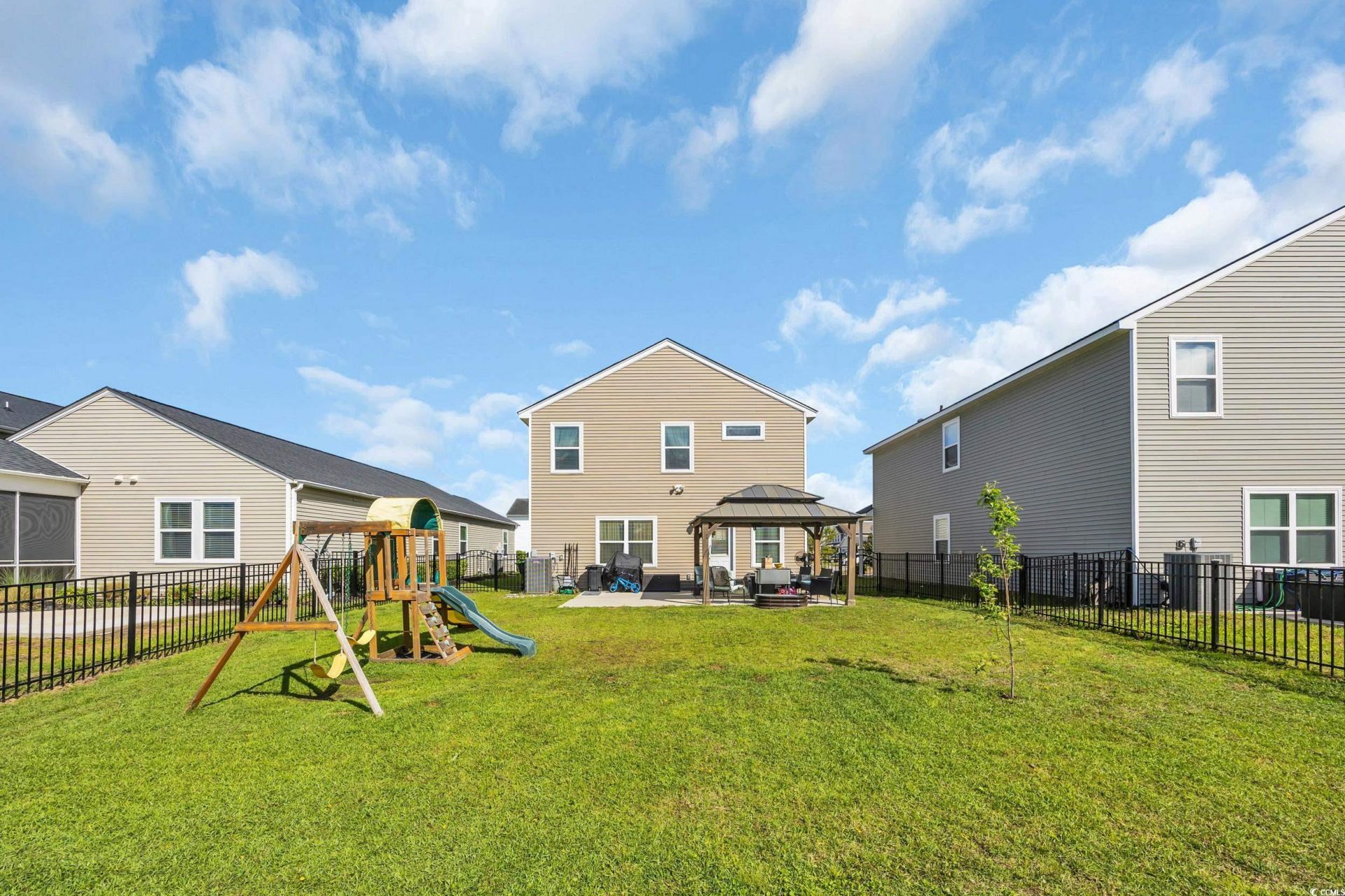 1093 Balmore Dr. Photo 25