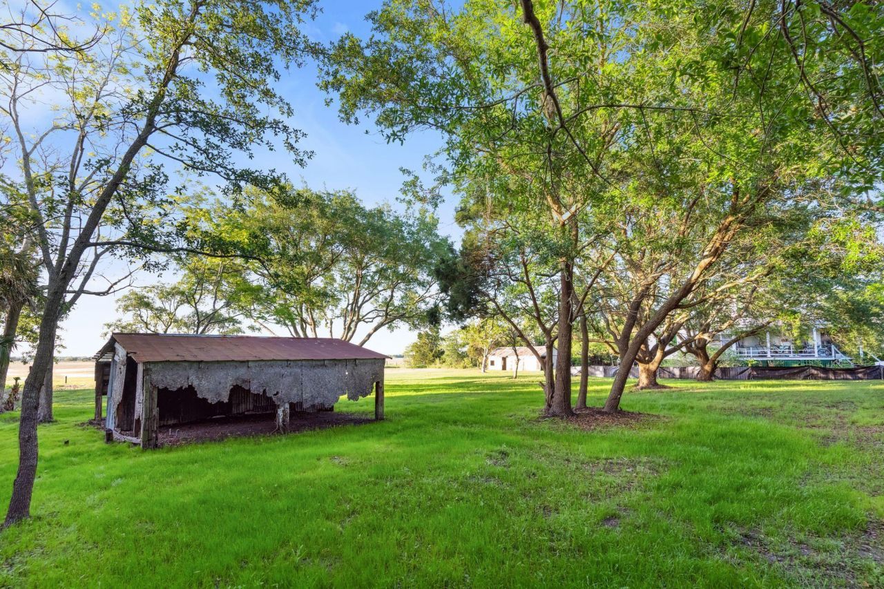 2298 Raven Drive Photo 18