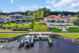 9107 Marina Pkwy. photo 4