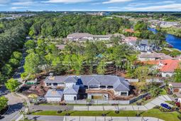 9107 Marina Pkwy. photo 4