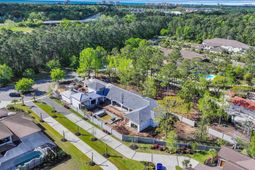 9107 Marina Pkwy. photo 4