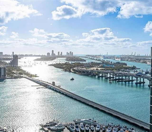 1717 N Bayshore Dr, Unit A-3545, Miami, FL 33132 Photo