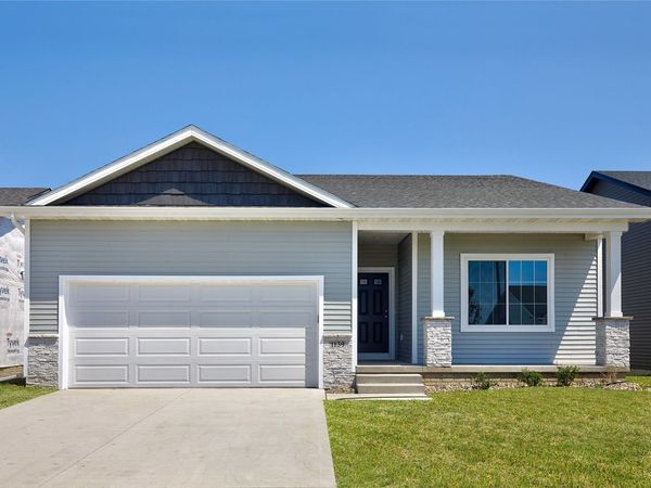 1139 NW Petersen Drive, Waukee, IA 50263