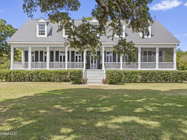 600 W Beach Boulevard, Pass Christian, MS 39571