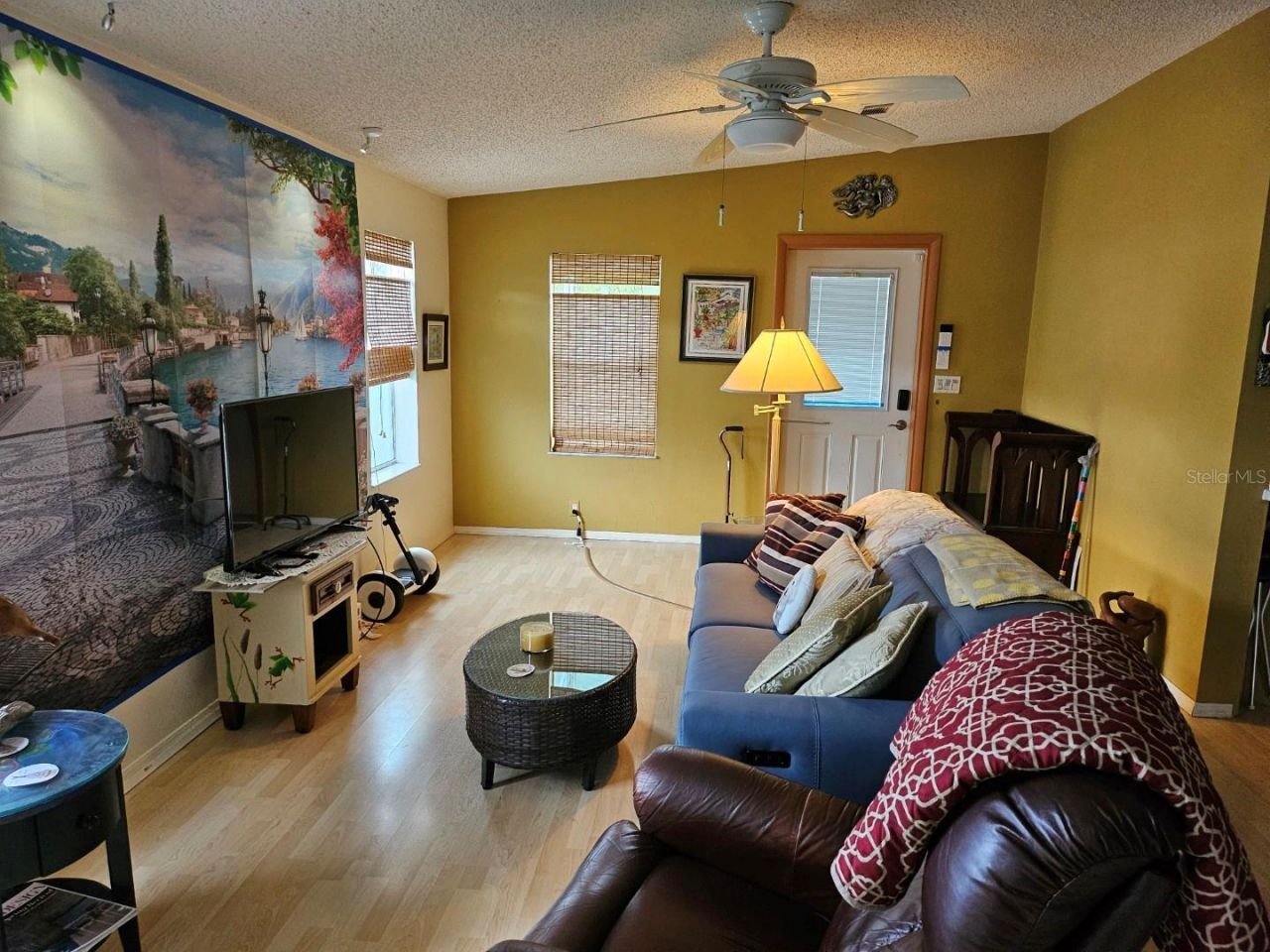 357 Mount Saxon Avenue Ne, Unit 323, Saint Petersburg, FL 33702 Photo