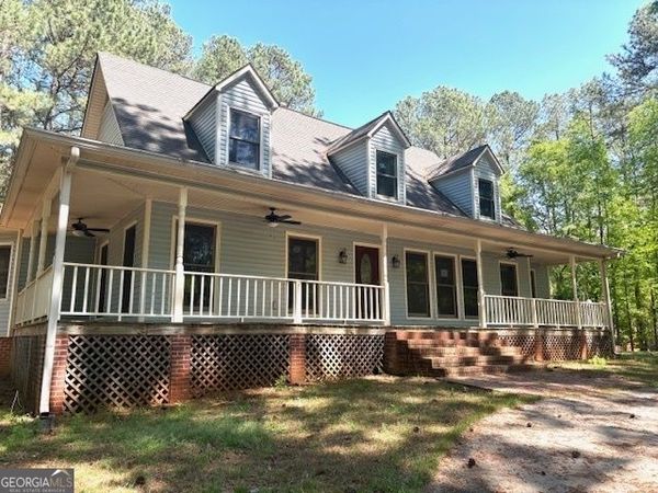 100 Parliament Court, Fayetteville, GA 30215