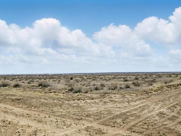 924 N Fort Amity Dr, Pueblo West, CO 81007