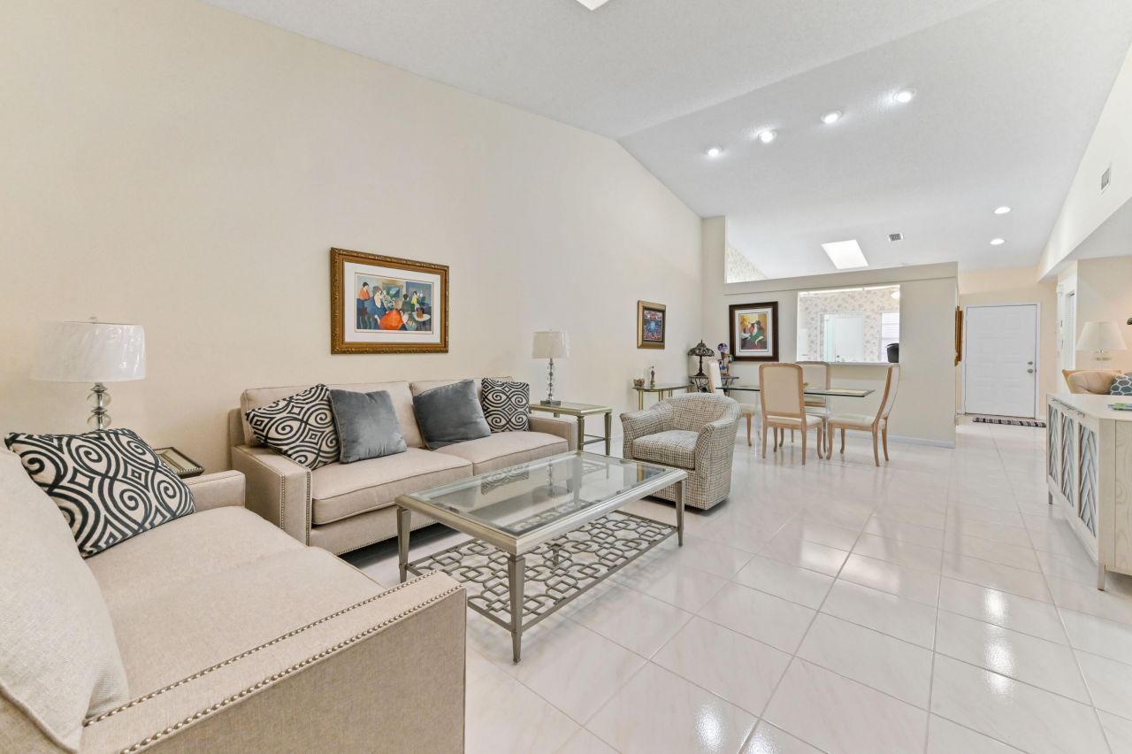 6040 Waldwick Circle, Delray Beach, FL 33484 Photo