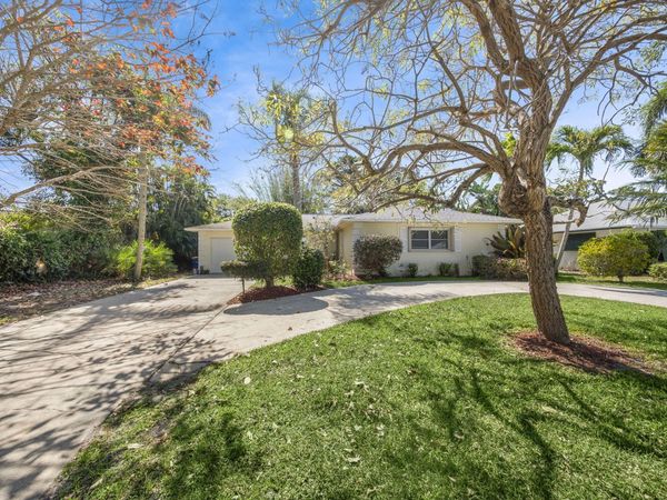 18390 SE Courtview Circle, Jupiter, FL 33469
