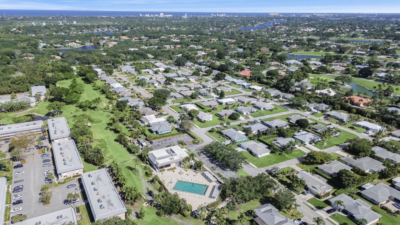 18390 SE Courtview Circle, Jupiter, FL 33469 Photo