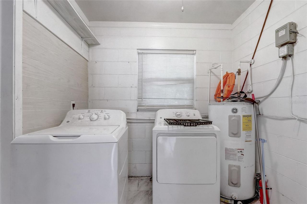 243 W Martin Street, Apopka, FL 32712 Photo