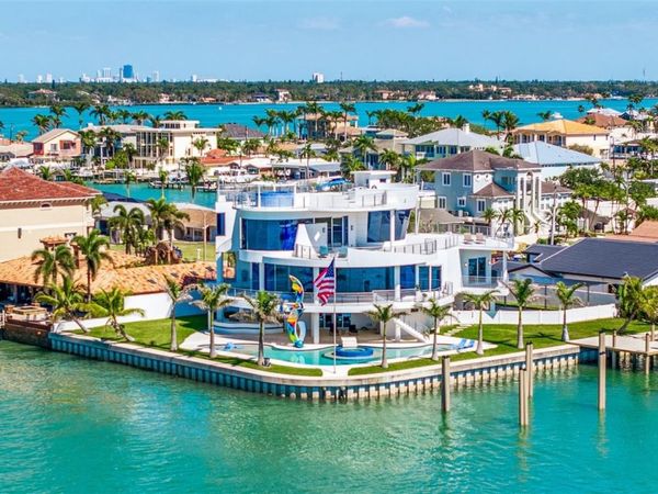 12650 7TH STREET E, TREASURE ISLAND, FL 33706