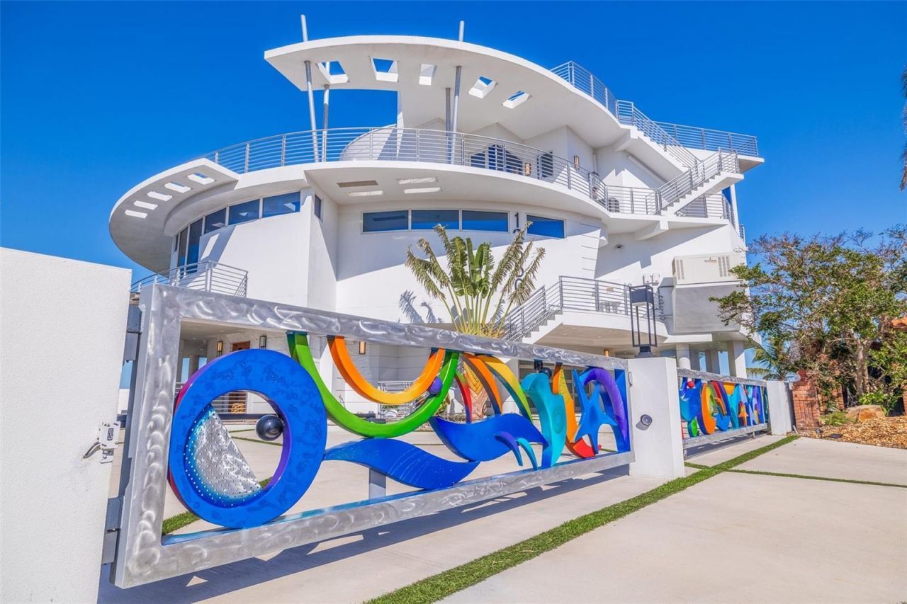 12650 7th Street E, Treasure Island, FL 33706 Photo