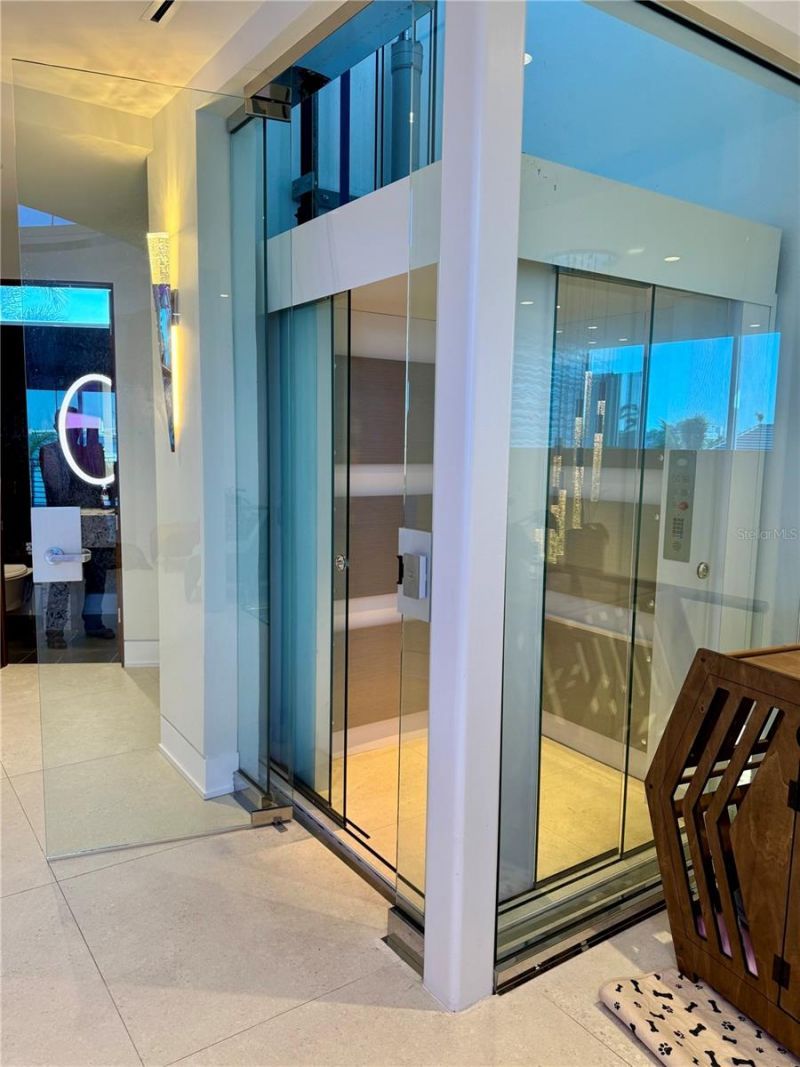 12650 7th Street E, Treasure Island, FL 33706 Photo