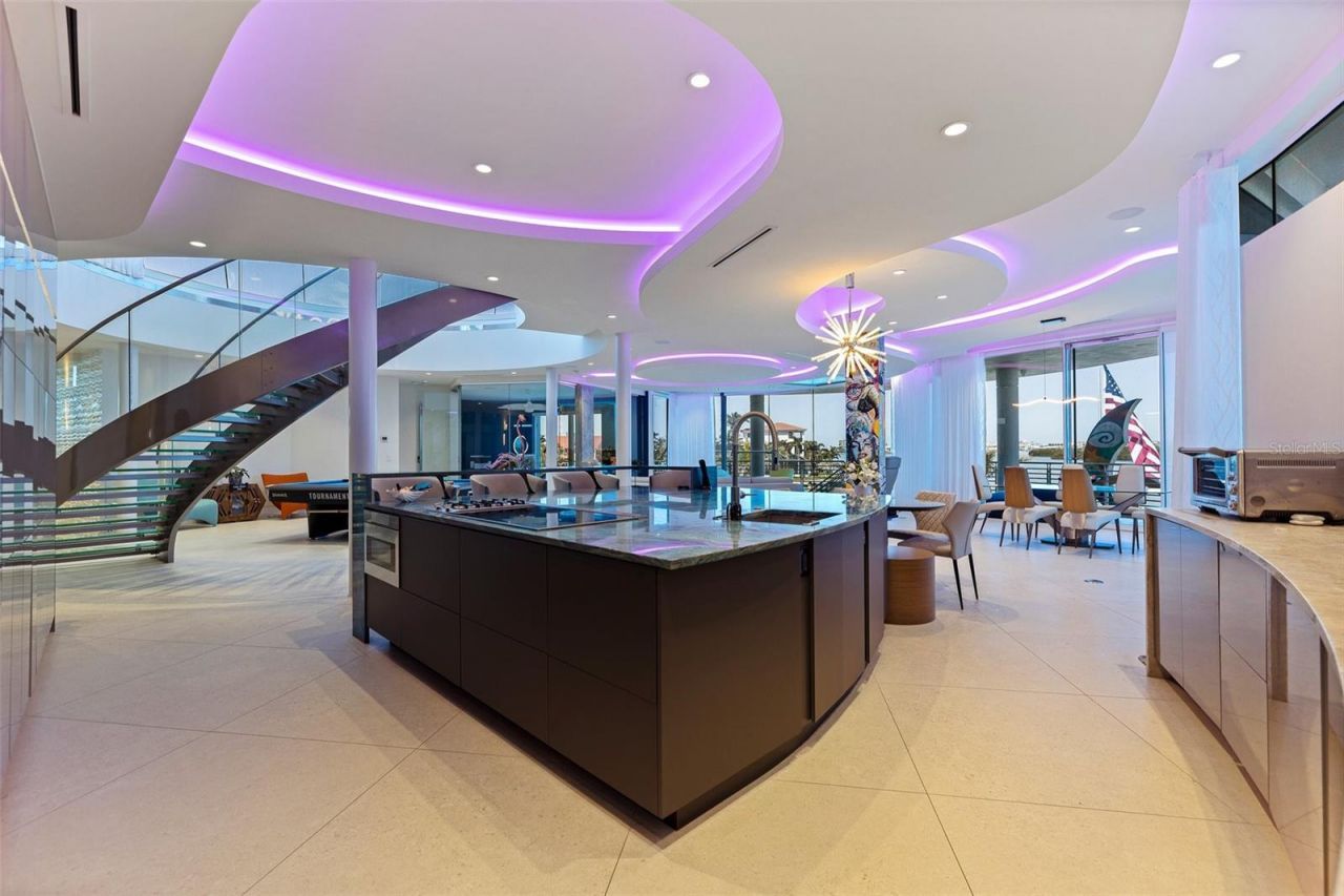 12650 7th Street E, Treasure Island, FL 33706 Photo