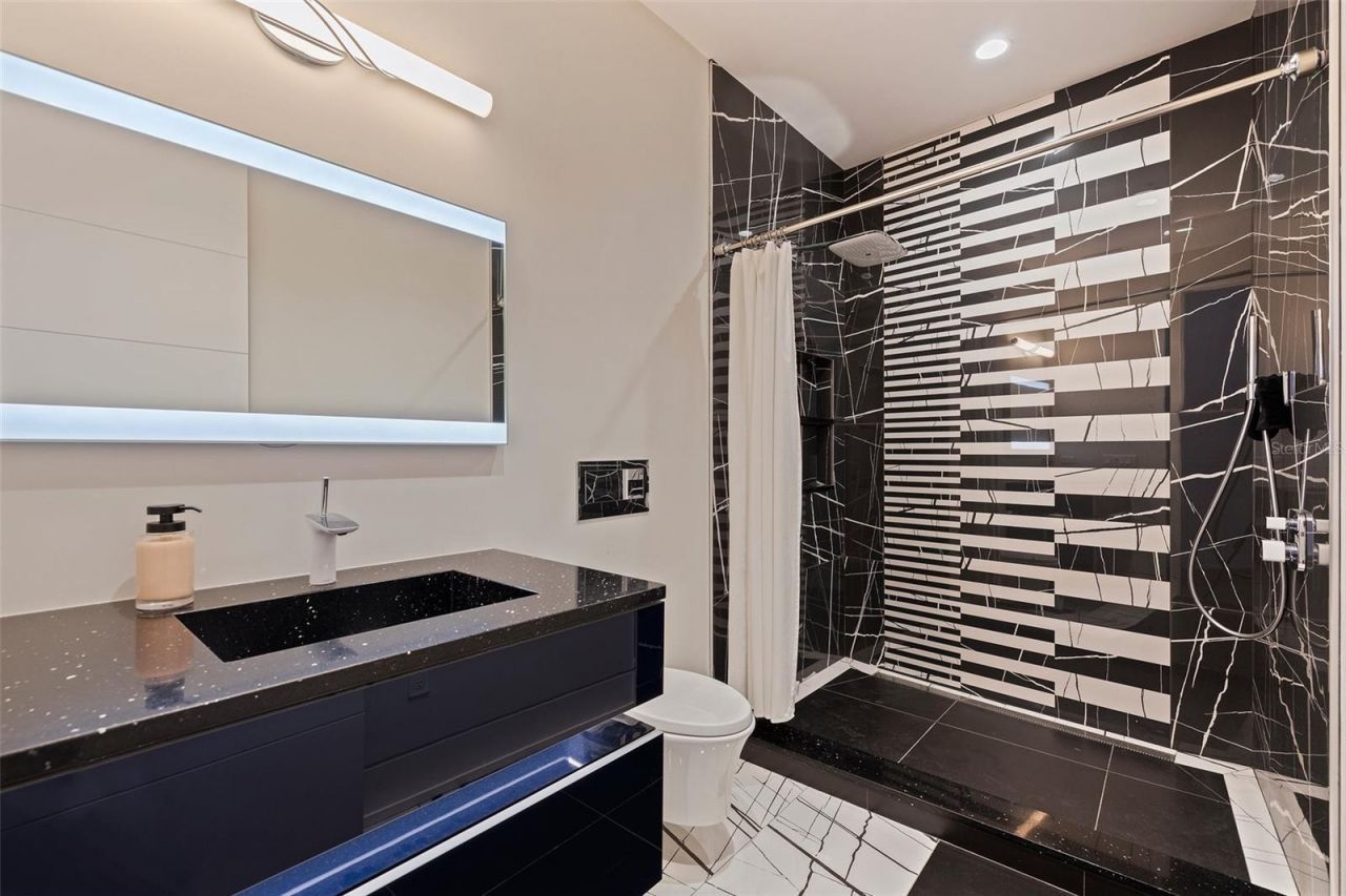 12650 7th Street E, Treasure Island, FL 33706 Photo