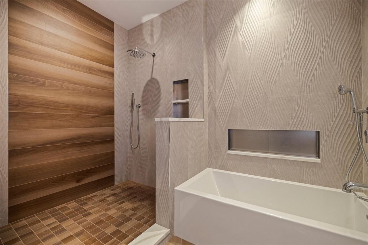 12650 7th Street E, Treasure Island, FL 33706 Photo