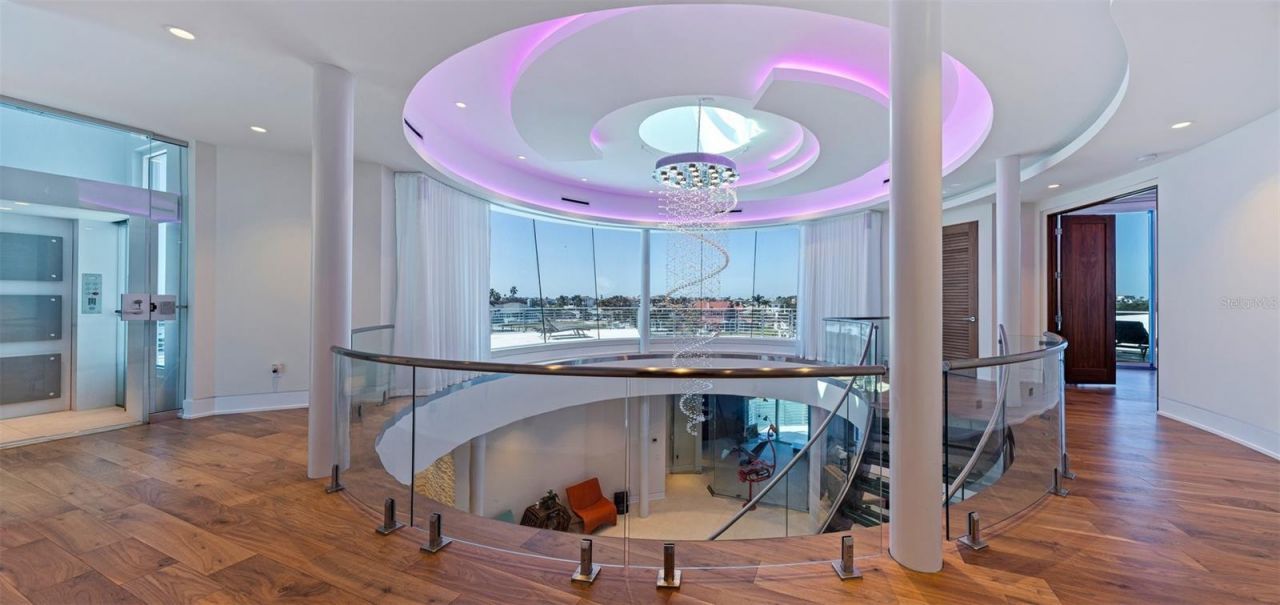 12650 7th Street E, Treasure Island, FL 33706 Photo