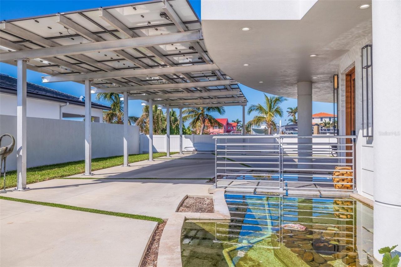 12650 7th Street E, Treasure Island, FL 33706 Photo