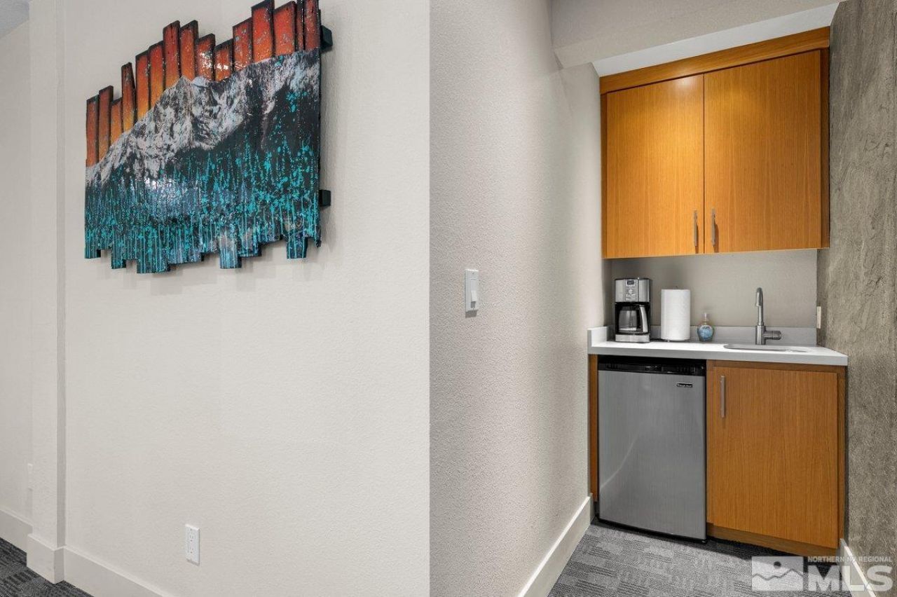 625 Hwy 50, Zephyr Cove, NV 89448 Photo