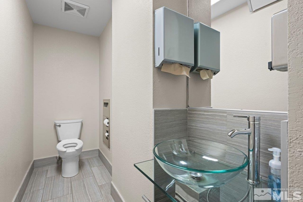 625 Hwy 50, Zephyr Cove, NV 89448 Photo