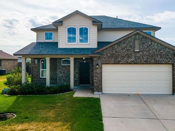 2305 Ryan DR, Copperas Cove, TX 76522