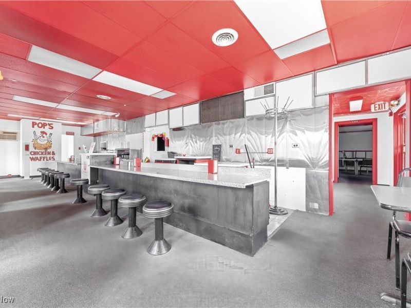 1494 Waterloo Road, Barberton, OH 44203 Photo 10