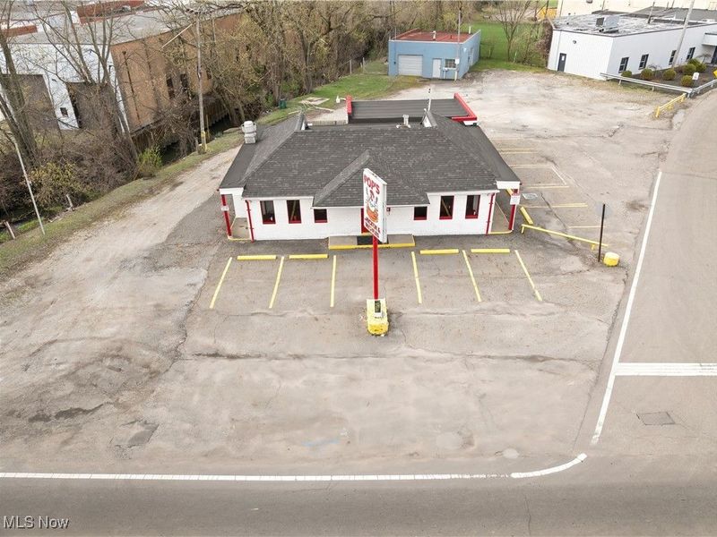 1494 Waterloo Road, Barberton, OH 44203 Photo 3