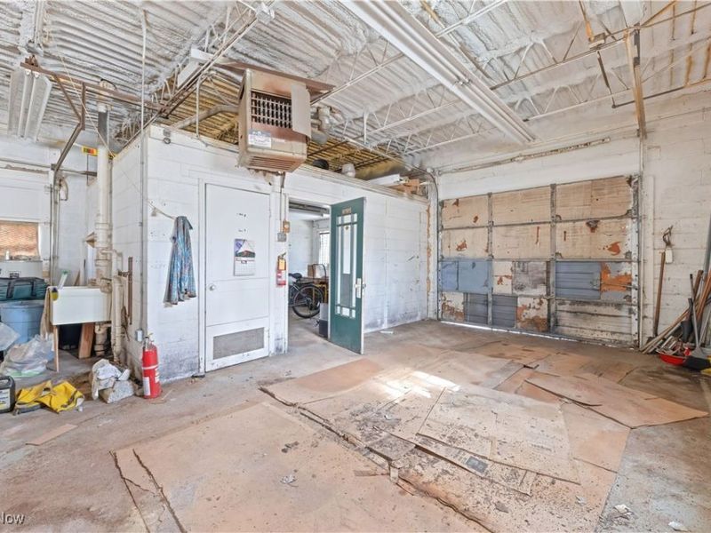 1494 Waterloo Road, Barberton, OH 44203 Photo 30