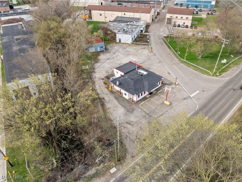 1494 Waterloo Road, Barberton, OH 44203 Photo 33