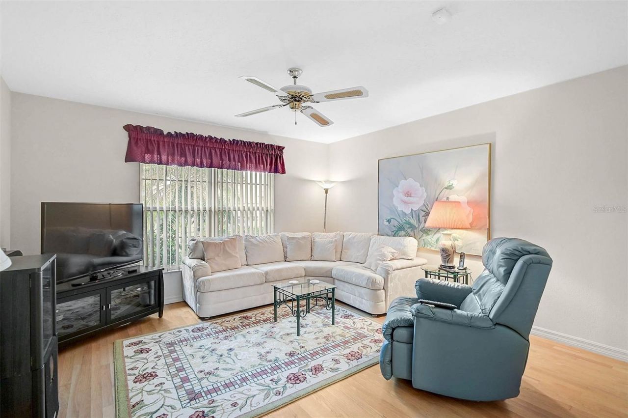 4360 Presidential Avenue Circle E, Bradenton, FL 34203 Photo