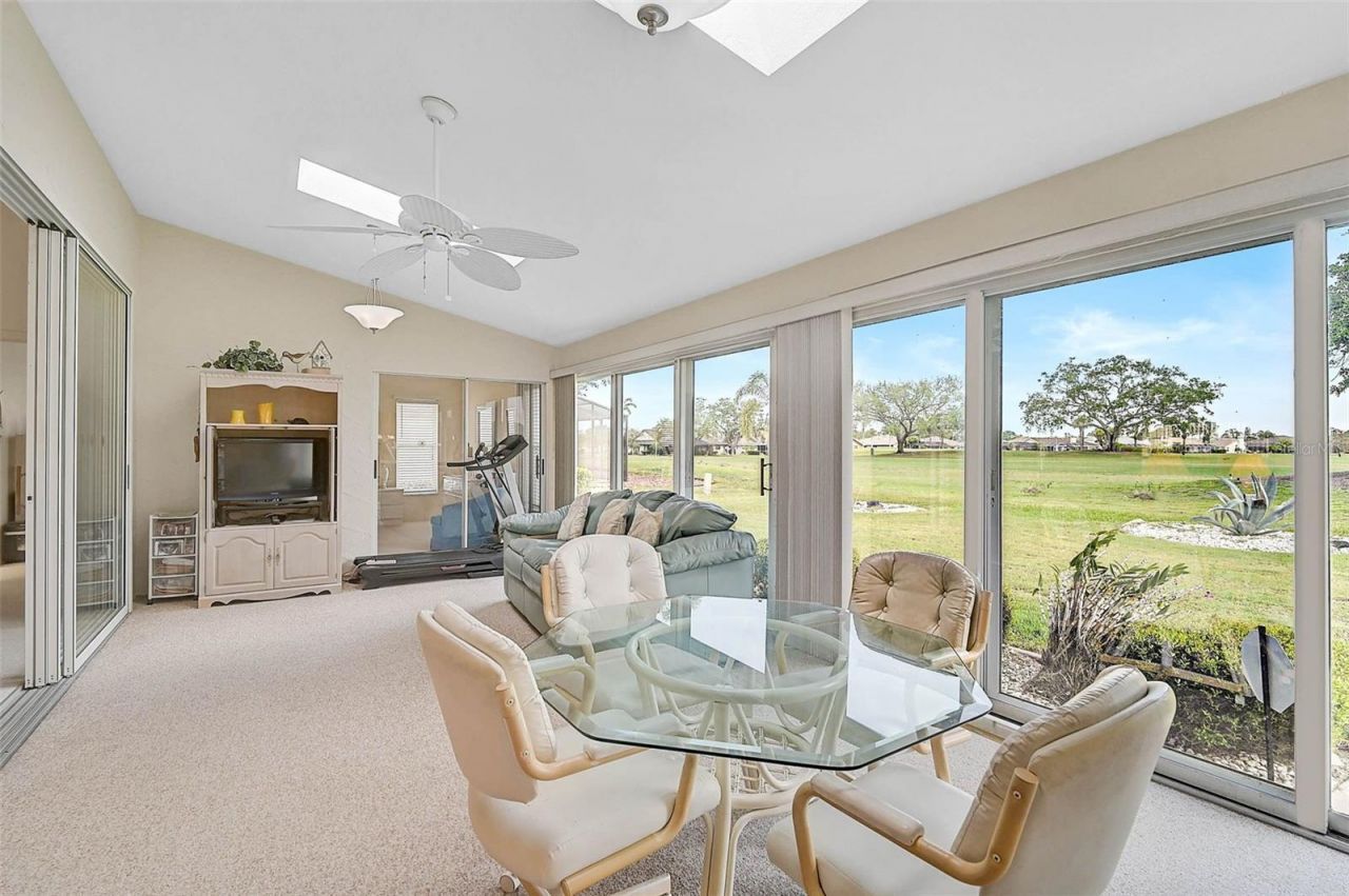 4360 Presidential Avenue Circle E, Bradenton, FL 34203 Photo